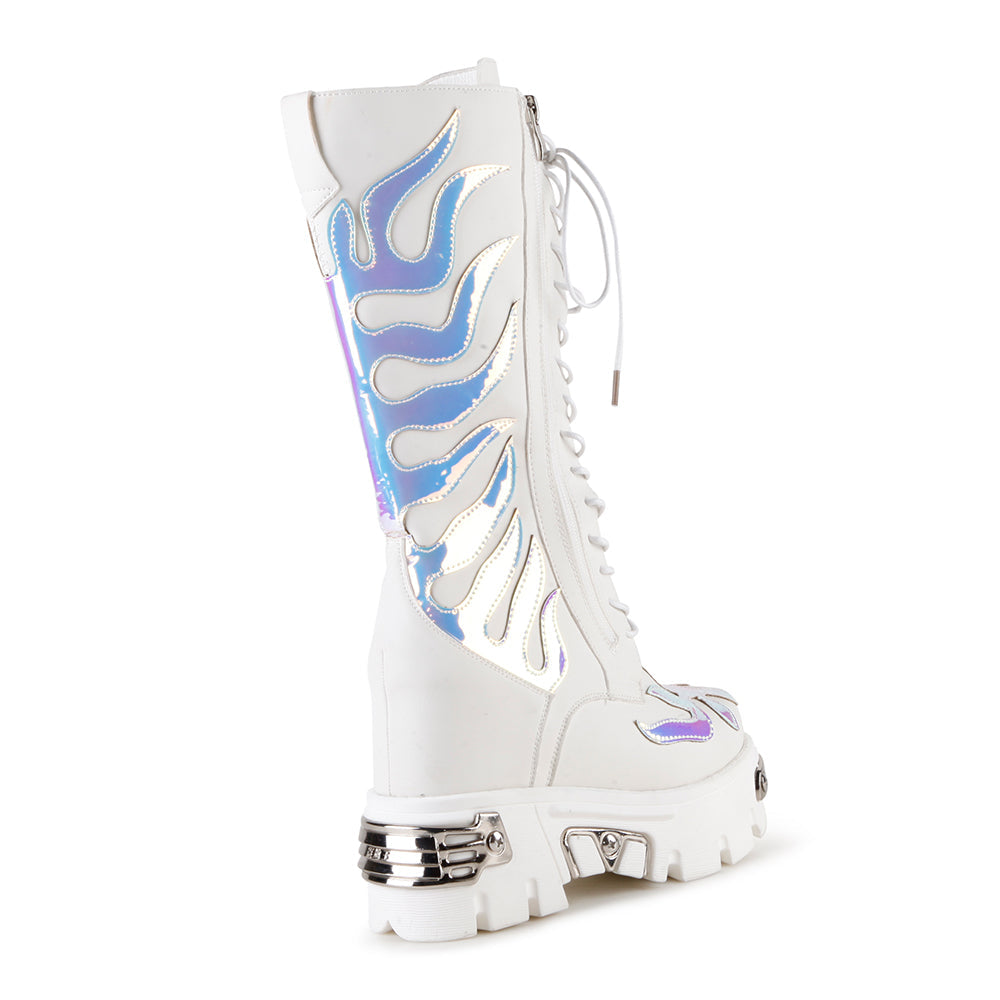 
                      
                        GG3 - White
                      
                    