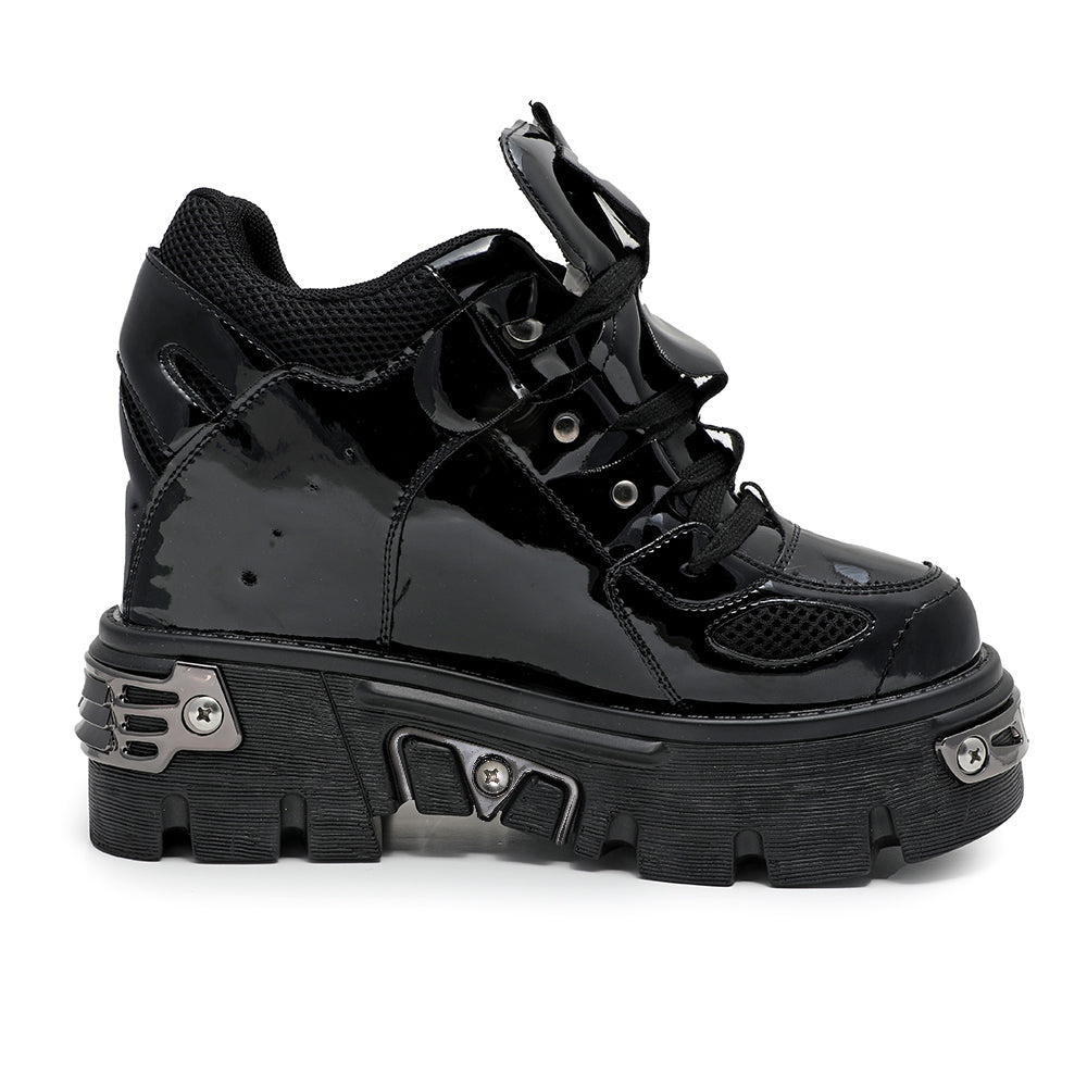 GU 02 - Black Pat