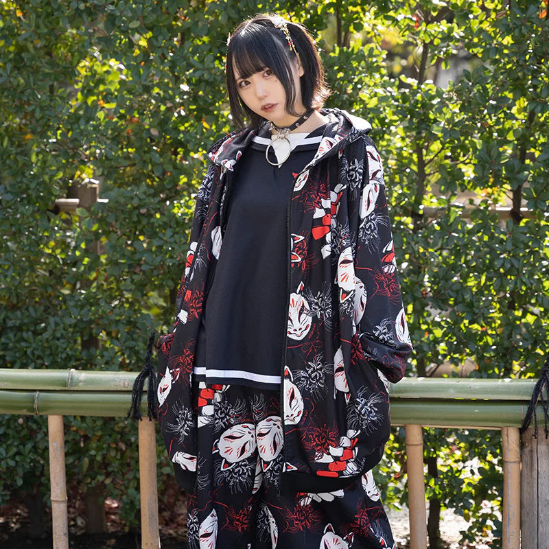 
                      
                        Hoodie | Oversized Higanbana with Fox Mask Jacket
                      
                    