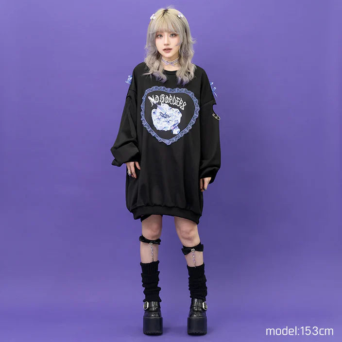 Sweatshirt | Oversized Ribbons and Hearts Sweatshirt