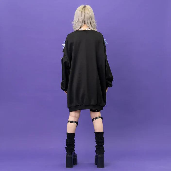 
                      
                        Sweatshirt | Oversized Ribbons and Hearts Sweatshirt
                      
                    